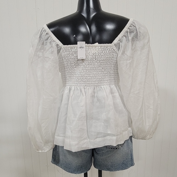 Banana Republic Gauzy Top - Picture 3 of 13